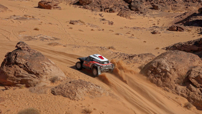 Problemas en la hoja de ruta causaron polémica en la segunda jornada del Rally Dakar