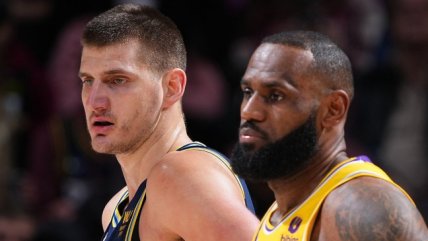 Jokic realizó un triple-doble y Nuggets propinó a Lakers su tercera derrota seguida en la NBA