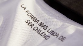 "La forma más linda de ser chileno": Frase generó división en lanzamiento de camiseta de Colo Colo