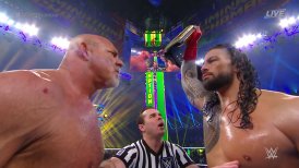 Roman Reigns retuvo el titulo universal de WWE al vencer a Goldberg en Arabia
