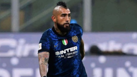 Arturo Vidal se lució con un túnel en la goleada de Inter sobre Salernitana