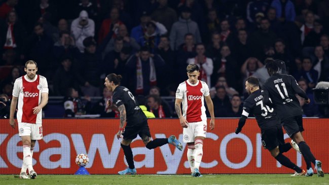 Benfica avanzó a cuartos de final en la Champions tras eliminar a Ajax en Amsterdam