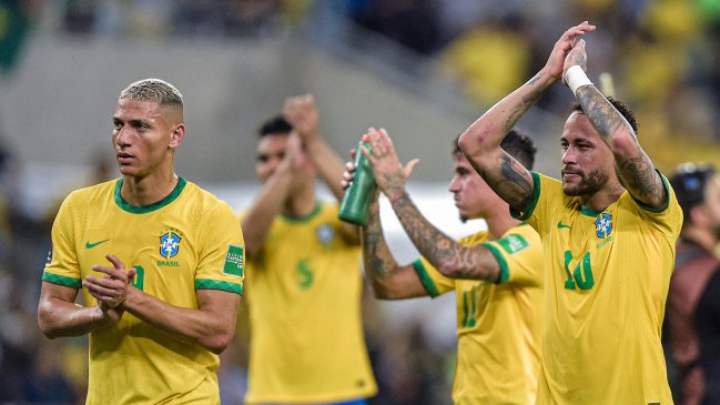 La ovación en Maracaná a Brasil tras batir a Chile en su último duelo de local por Clasificatorias