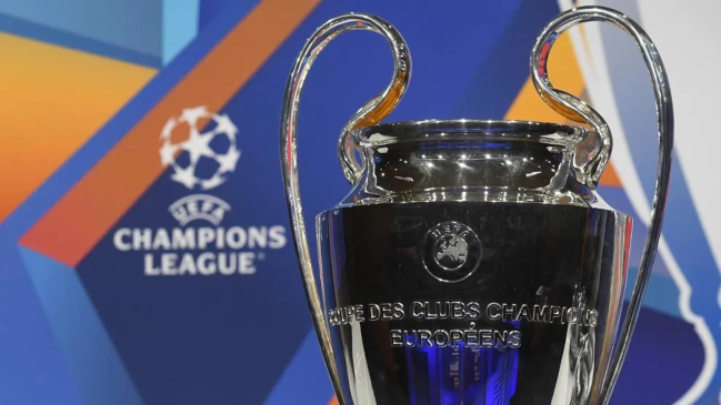 UEFA planea sumar invitados por "historia" a la fase de grupos de la Champions League