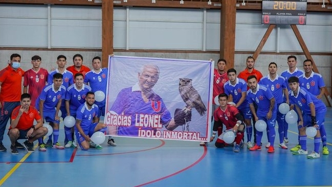 El futsal de la U acusó a árbitro de no realizar minuto de silencio en memoria de Leonel Sánchez