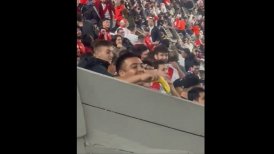 River Plate repudió gesto de un fanático a hinchas de Fortaleza: Peló una banana y se las arrojó
