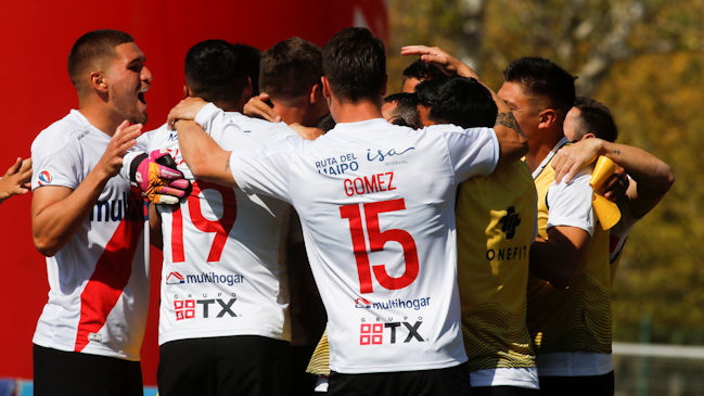 Curicó Unido sumó tres puntos claves en la parte alta y hundió a Deportes Antofagasta