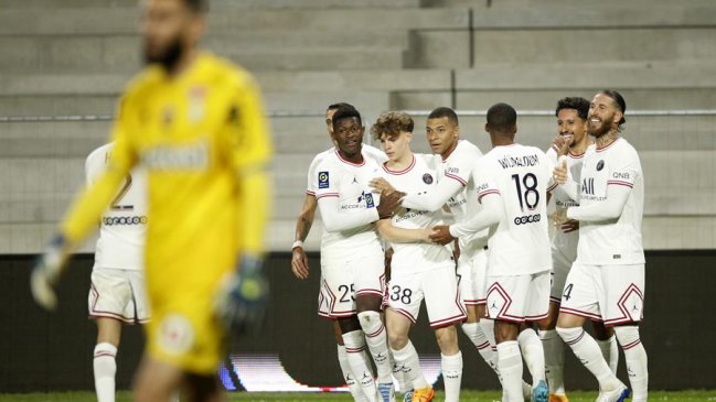 PSG tendrá que esperar para celebrar el título en Francia pese a goleada sobre Angers
