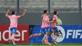 Fernando Zampedri metió un frentazo para el empate de la UC ante Sporting Cristal