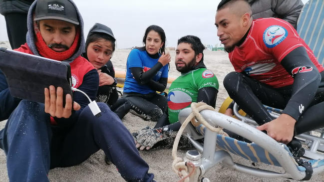 The Chilean Parasurfing team began preparing for the World Cup in the United States