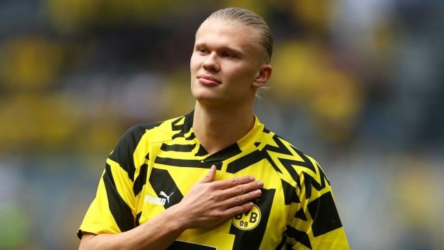 Erling Haaland fue homenajeado antes de su último partido con Borussia Dortmund