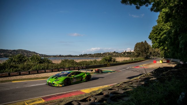 Benjamín Hites saldrá desde la primera fila en su debut en el Campeonato Italiano de Gran Turismo
