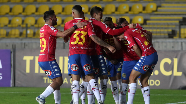 Unión Española se convirtió en el puntero del Campeonato Nacional tras derrotar a Coquimbo