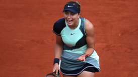 Paula Badosa avanzó con dificultades a tercera ronda en Roland Garros