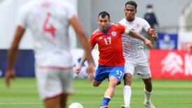 Chile se estrenó con una dura derrota ante Túnez en la Copa Kirin