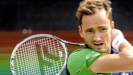 Medvedev se estrenó como número uno de la ATP con victoria en Halle