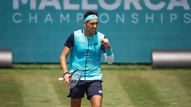 Alejandro Tabilo acusó lesión y se retiró en la primera ronda del ATP de Mallorca