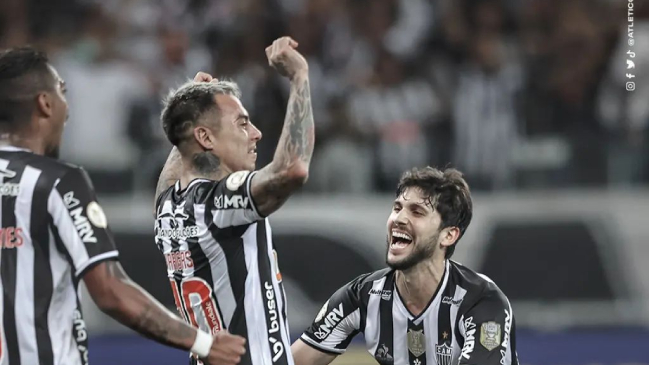"Experimentado y decisivo": Eduardo Vargas se llenó de elogios tras su gran actuación con Atlético Mineiro