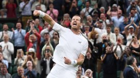 Andy Murray se hizo fuerte con su gente y se instaló en segunda ronda de Wimbledon