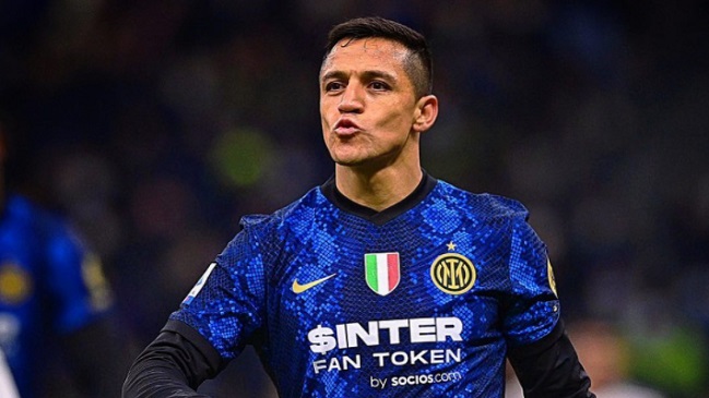 Inter de Milán le ofreció siete millones de euros a Alexis para rescindir su contrato