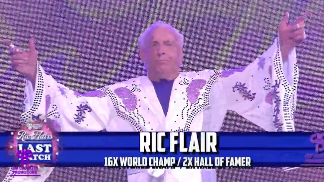 Con 73 años: Ric Flair volvió al ring para disputar su "Last match" y despedirse como luchador