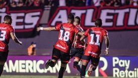 Atlético Goianiense terminó con el sueño de Nacional y Luis Suárez en la Sudamericana