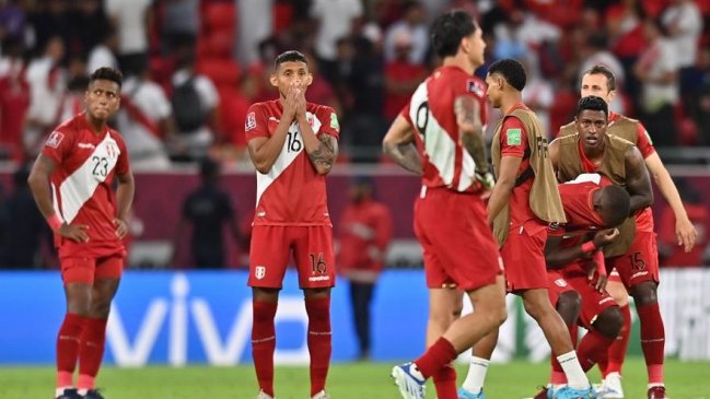 Ex arquero de la selección peruana acusó que hubo una fiesta antes del duelo ante Australia