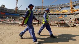 Mundial 2022: Qatar deportó a trabajadores extranjeros que reclamaron salarios adeudados