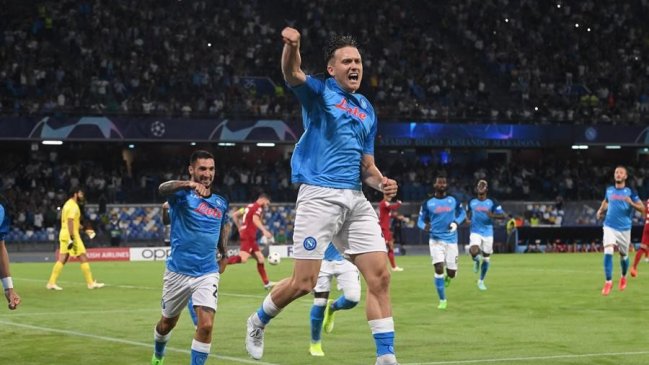 Napoli dio la sorpresa en su estreno en Champions con goleada sobre Liverpool