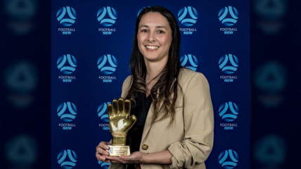 Chilena Romina Parraguirre fue premiada como arquera del año en liga australiana