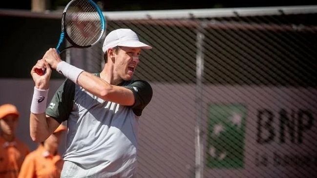 Nicolás Jarry logró sólido triunfo y se metió en el cuadro principal del ATP de Nápoles