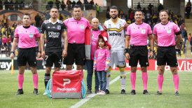 Paciente con cáncer de mama entregó el balón en partido de Coquimbo Unido y Colo Colo