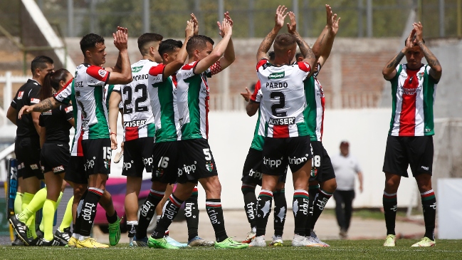 Palestino goleó a Huachipato y quedó expectante de su pase a la Sudamericana