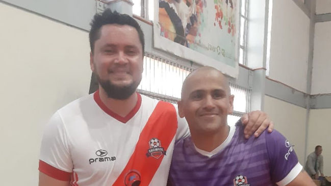 "Cachen a quién me tocó marcar": Waldo Ponce y Humberto Suazo se enfrentaron en la cancha