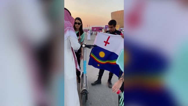 Periodista brasileño denunció maltratos de guardias en Qatar por bandera con un arcoíris