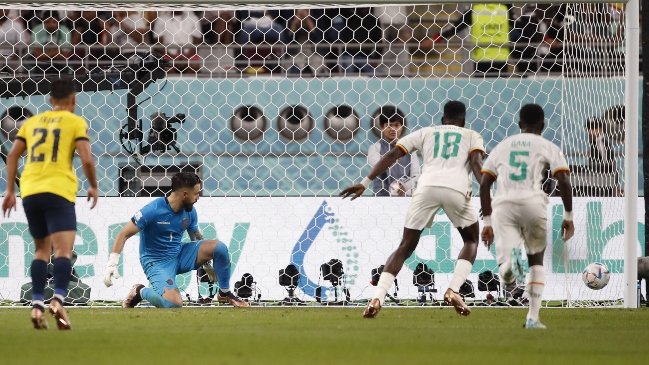 ¿Fue penal? Senegal se puso en ventaja ante Ecuador gracias a esta polémica falta