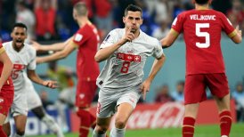 Suiza se impuso a Serbia en un tenso partido y clasificó en el Grupo G del Mundial