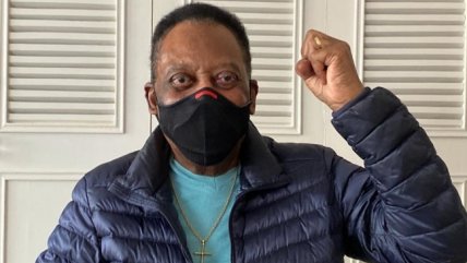 Pelé hizo un llamado a la calma: Estoy fuerte y sigo mi tratamiento como siempre