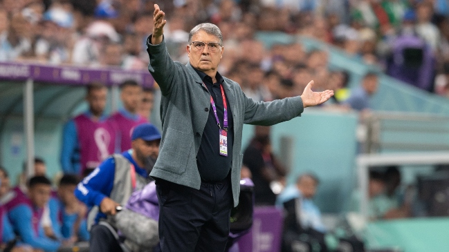 Gerardo Martino fue recibido en medio de insultos por hinchas mexicanos