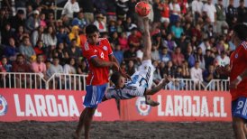 La Roja de fútbol playa sufrió dura caída ante Argentina y perdió la Copa Cono Sur