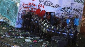 La fiesta no terminó en paz: Hinchas argentinos provocaron incidentes en el Obelisco