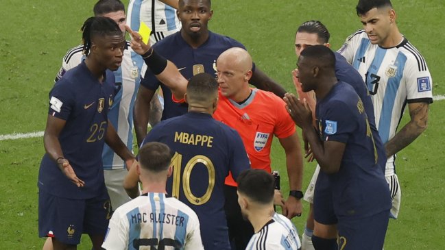 Arbitro de la final del Mundial criticó a medios franceses y reveló que rechazó un cobro del VAR