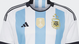 ¡Fueron furor! Argentina agotó sus camisetas con tres estrellas en el primer día de venta