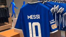 Tienda del máximo rival de Al Nassr vendió camiseta con nombre de Messi y se viralizó