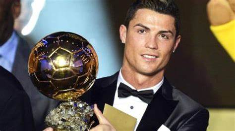 Cristiano Ronaldo vendió un Balón de Oro por una noble causa