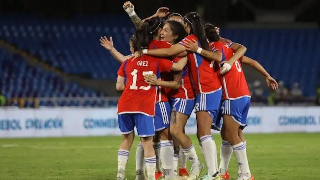 La selección chilena femenina tiene programación para el repechaje mundialista