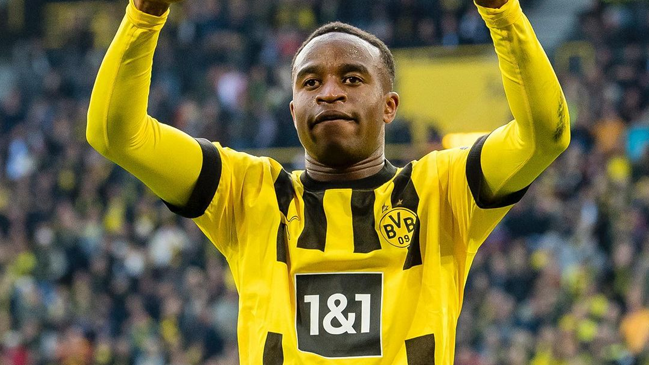 Prensa europea puso en duda la edad de Youssoufa Moukoko, jugador de Borussia Dortmund