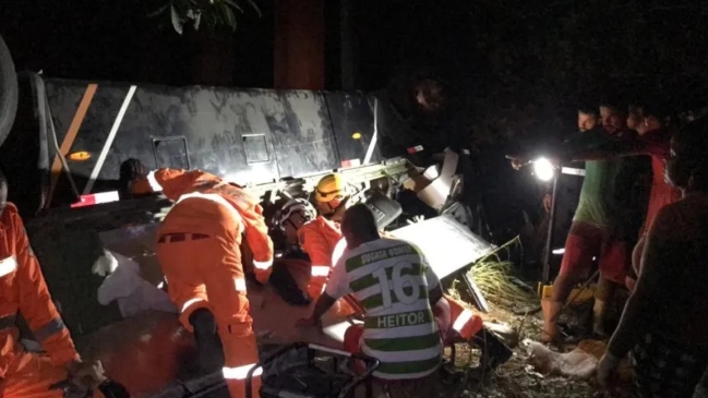 Luto en Brasil: Accidente vehicular dejó a cuatro jóvenes futbolistas muertos