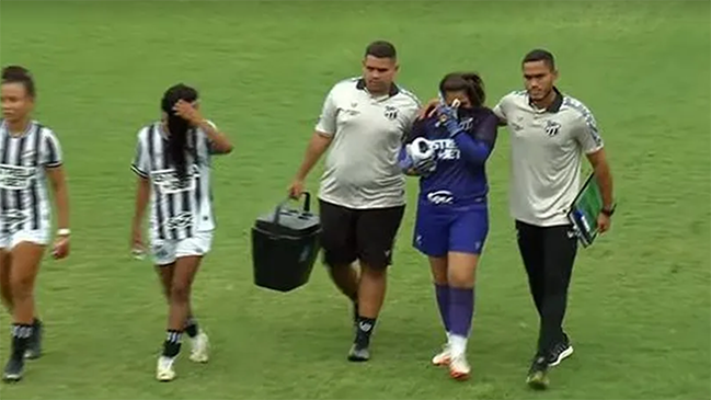 Portera de Ceará terminó llorando tras perder por 14 goles frente a Corinthians