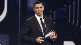 Emiliano Martínez fue elegido mejor arquero del 2022 en los premios The Best de la FIFA